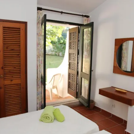 Jacaranda - 550m From The - Free Wifi - By Bedzy 别墅 *