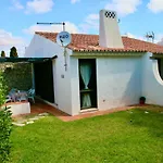 Villa Jacaranda - 550m From The - Free Wifi - By Bedzy *